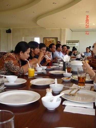 Outing Staff, bali indian restaurant, indian food restaurant in bali